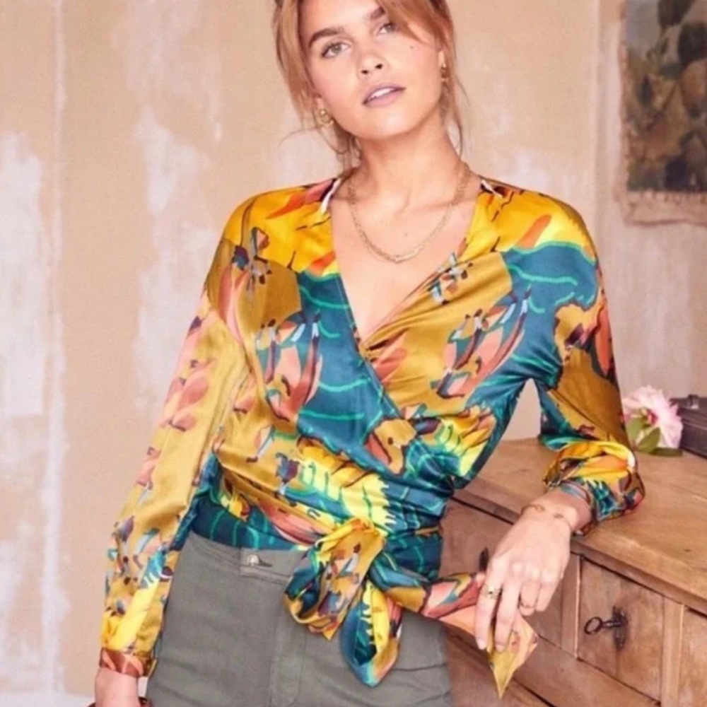 Sezane Anya Silk-Blend Wrap Blouse “Amazon” Print